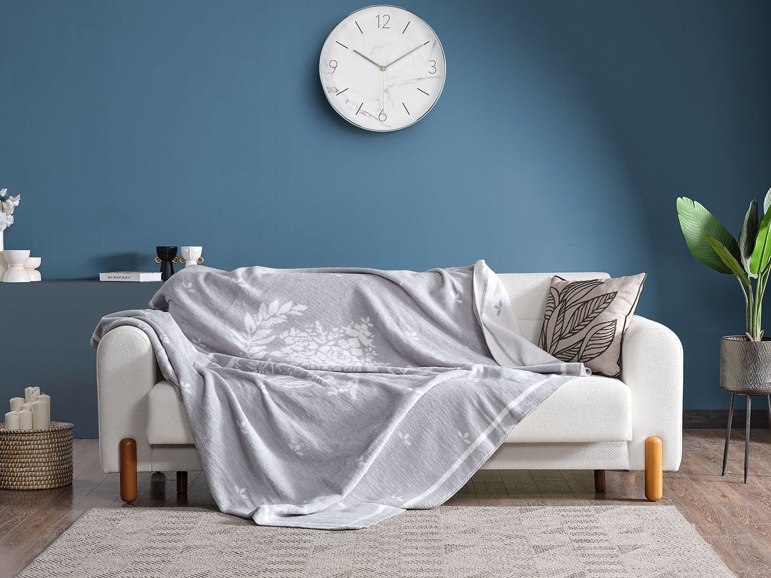 1760742979_02.jpg Afra Ќебе Двојна Големина - Сива - Image 1