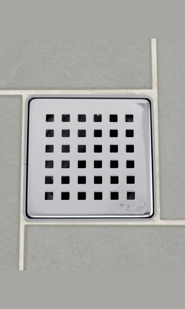 Sukar челичен рамен дренажен капак со квадратен отвор. 10x10 cm Sukar челичен рамен дренажен капак со квадратен отвор. 10x10 cm - Image 1