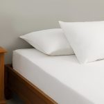 Polycotton Еластичен Чаршаф (Fitted) 180x200+25 Голема Големина Бела + 2 Перници Навлаки