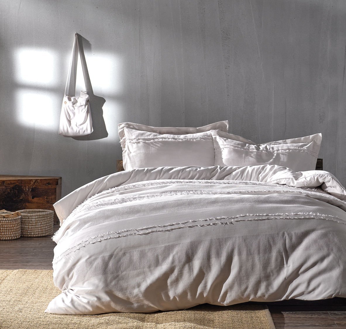 carla-nevresim-takimi-acik-gri03.jpg Комплет за постелнина Карла Дупло - Image 1