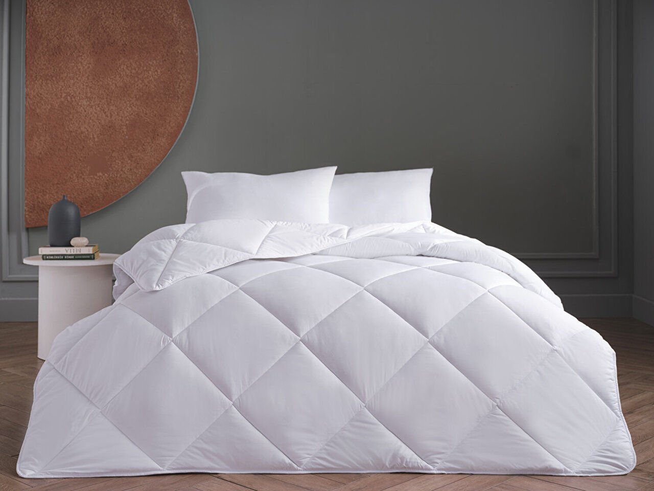 https-doquhome-mncdn-com-mnresize-1280-720-img-image-tr-2q9yrgwhte0020000-2.jpg White Line Микрофибер Јорган Двојно - Бел - Image 1