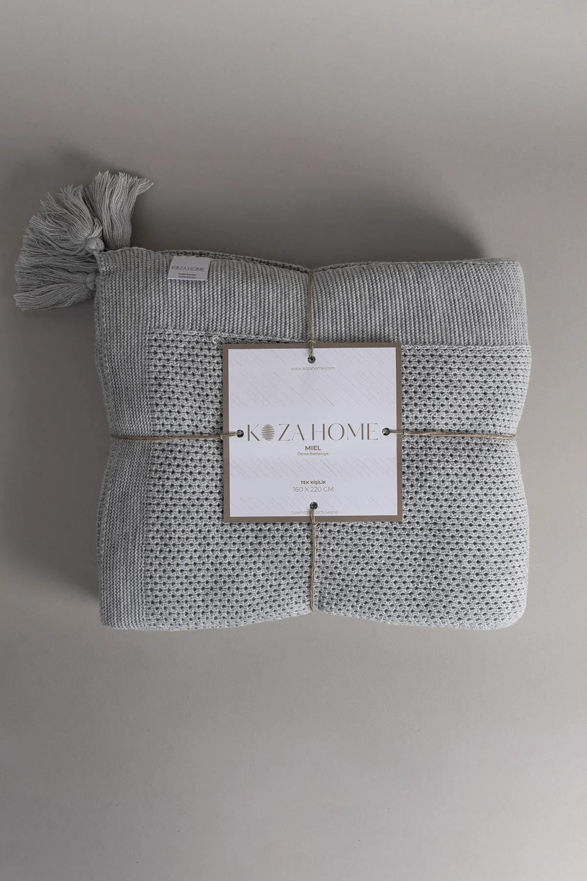 miel-gri-kenari-ponponlu-tek-kisilik-battaniye-160x220-37106-5205 Miel Gri Единечна Ќебе - Image 1