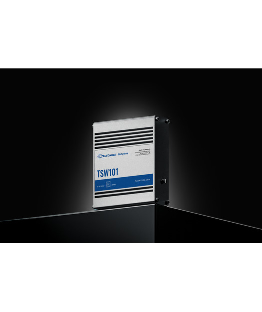 5-x-1-gbps-eth-port-unmanaged-15101_1.jpg 5 x 1 Gbps ETH Порт Неправен PoE+ Автомобилски Прекинувач - Image 1