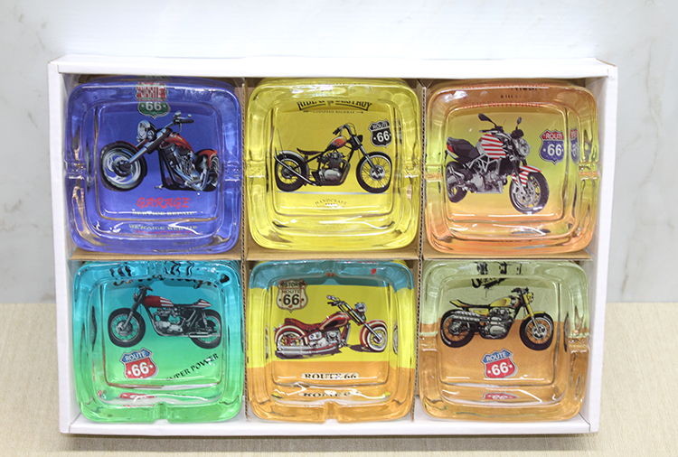 cam-kulluk-model-18-27768_1.jpg Стаклен пепелник Модел 18 - Image 1