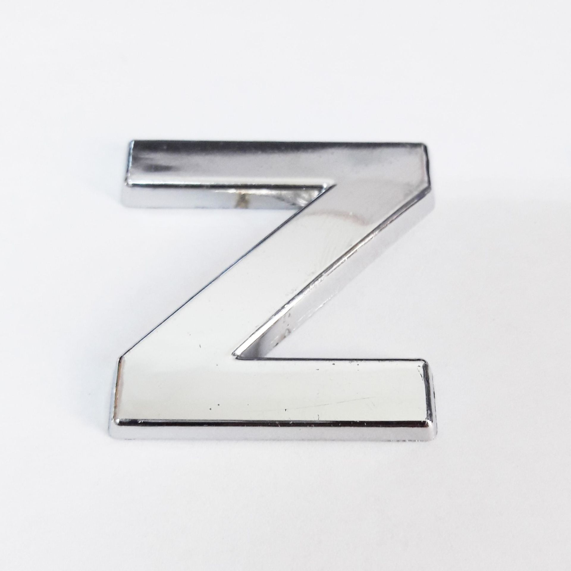 cemax-z-harfi-3-75-cm-krom-ya-10104_1.jpg Cemax Z Буква 3,75 cm Хром Самолеплива - Image 1