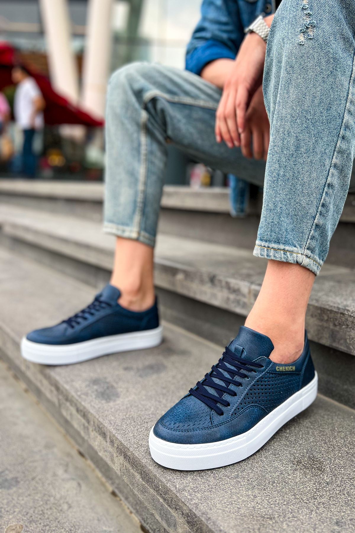 ch015-cbt-first-edition-erke-24183_1.jpg CH015 - CBT Прва Издање Мажи Обувки ЛАЦИВЕРТ - Image 1