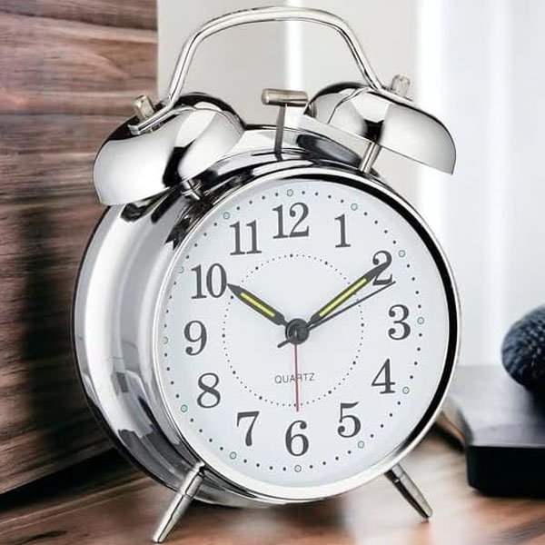 gumus-renk-metal-calar-mas-27285_1.jpg Сребрена метална будилник маса - Image 1