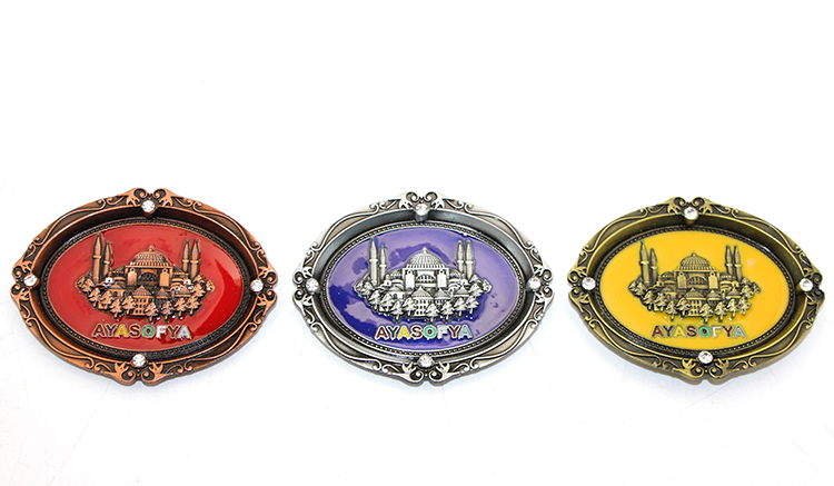 istanbul-temali-metal-magnet-31492_1.jpg Метален магнет со тема Истанбул - Релјеф на Аја Софија - Image 1