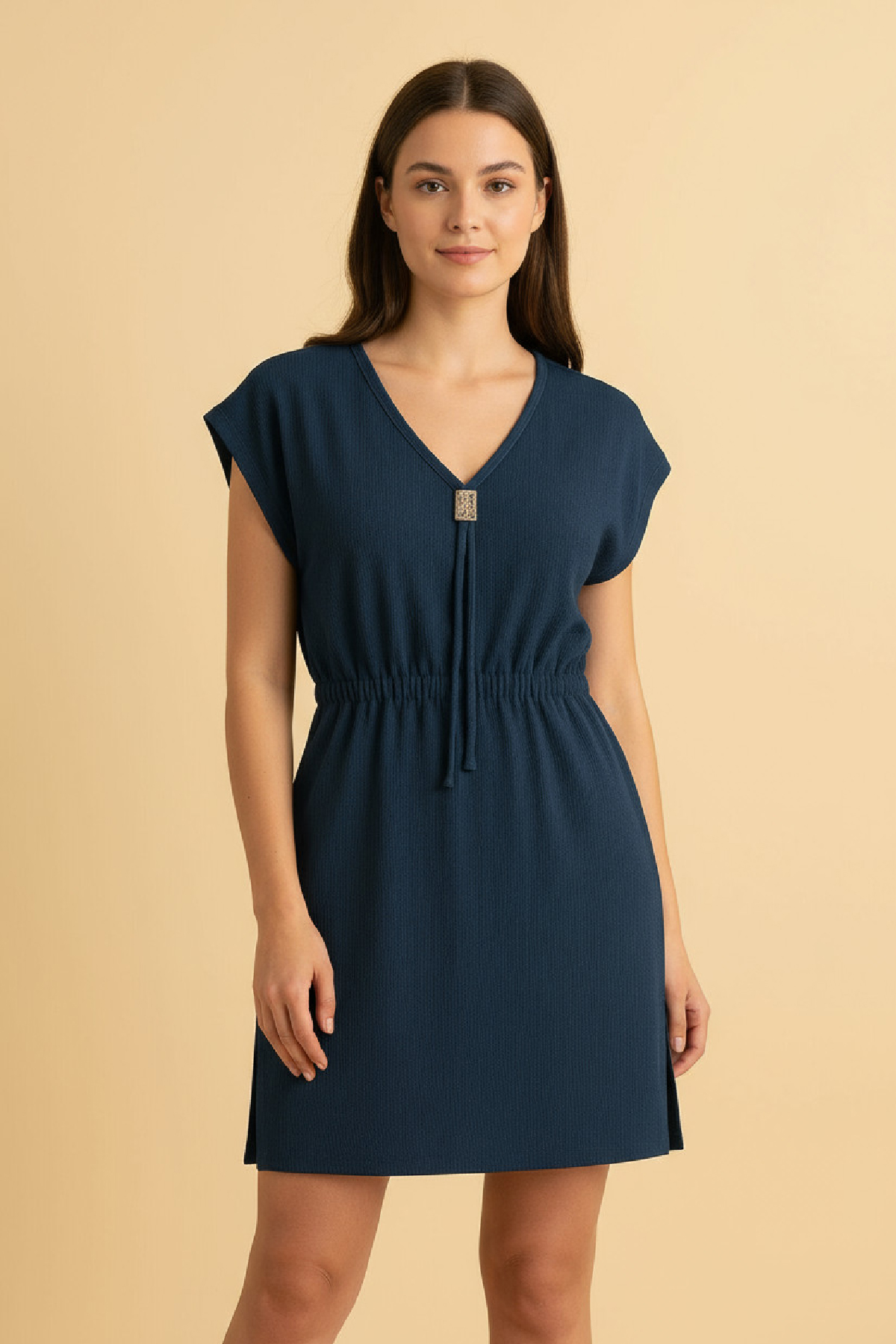 kadin-lacivert-yanlari-yirt-26759_1.jpg Женска Лазурна Мини Плажна Фустан со В-изрез и Патент - Image 1