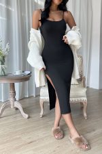 Женска црна ноќна кошула со процепи до колената