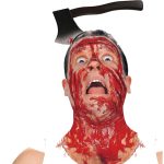 Кафата со застрената Halloween крвава балта шега