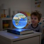 Книга во Облик на Магнетна Светлосна Глобус