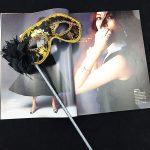 Луксузна маска за бал со камења во црна боја