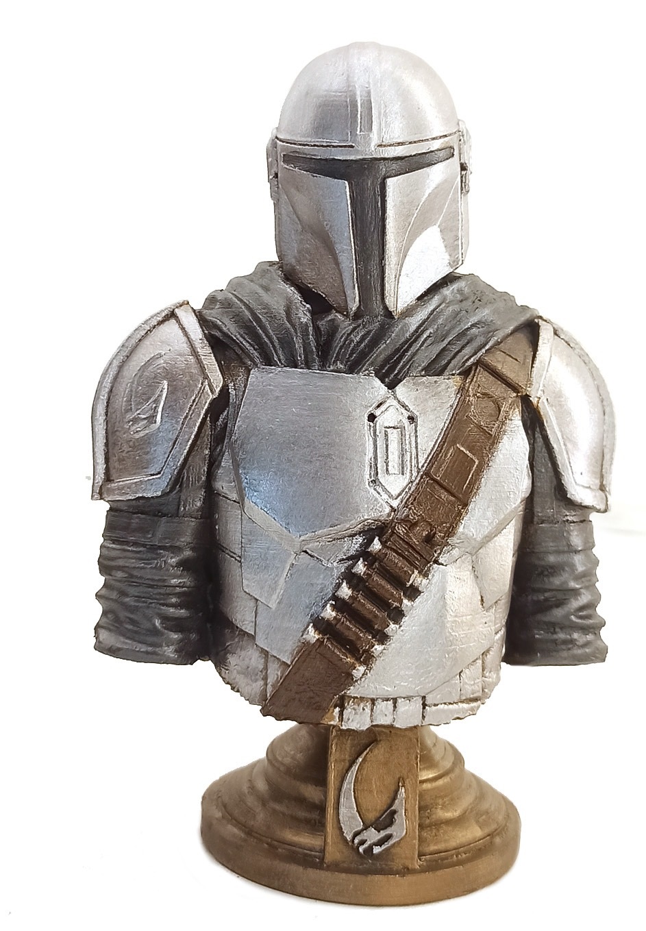 mandalorian-bust-31628_1.jpg Mandalorian Буст - Image 1
