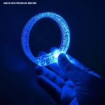 Пакетна нараквица со LED светло