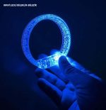 Пакетна нараквица со LED светло
