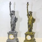 Метална Сатна Фигура на Споменик на Слободата