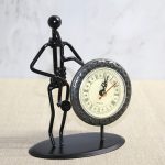 Метална Сатна Фигура на Виртуоз на Саксофон