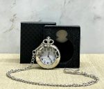 Посебно Кутиирано Сребрено Костекли Часовник