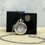 Посебно Кутиирано Сребрено Костекли Часовник