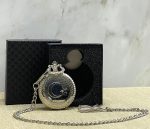 Специјално Кутииран Часовник со Дизајн на Турската Знаме