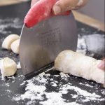 Шпатула за сечење и обликување тесто од не'рѓосувачки челик