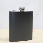 Еднократна црна 7 Oz флаша