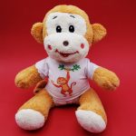 Tişörtlü Sevimli Peluş Maymun - Image 2